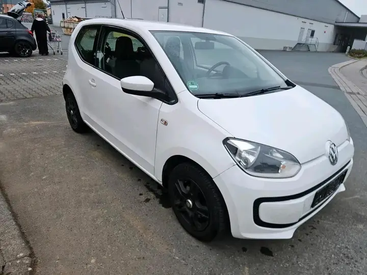 Volkswagen Up