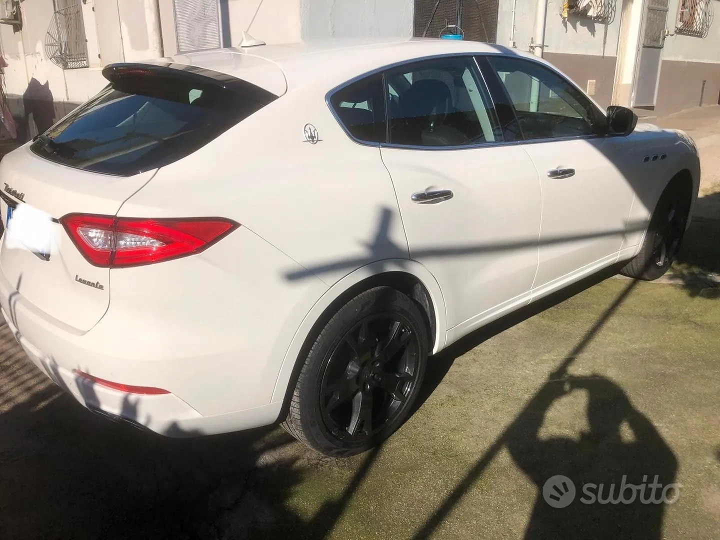 Maserati Levante 2017 photo 5