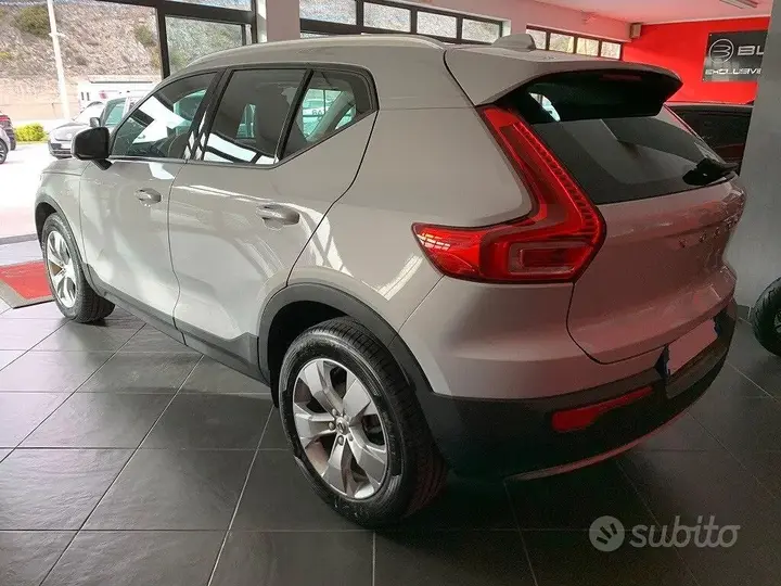 Volvo Xc40 2020 photo 4