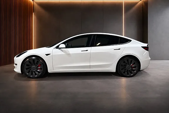 Tesla Model 3 2021 photo 2
