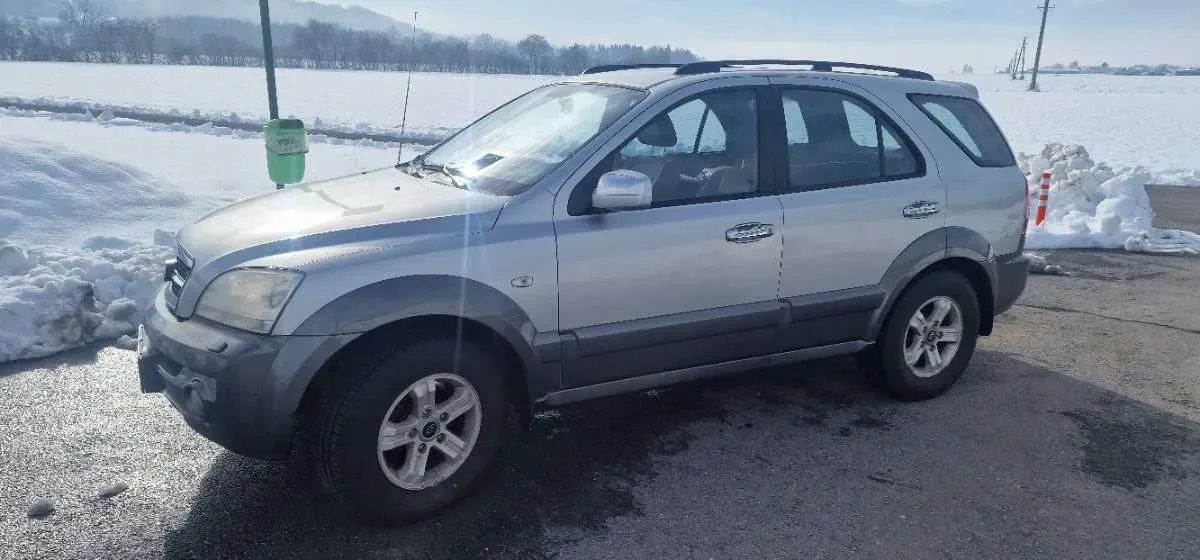 Kia Sorento 2004 photo 2
