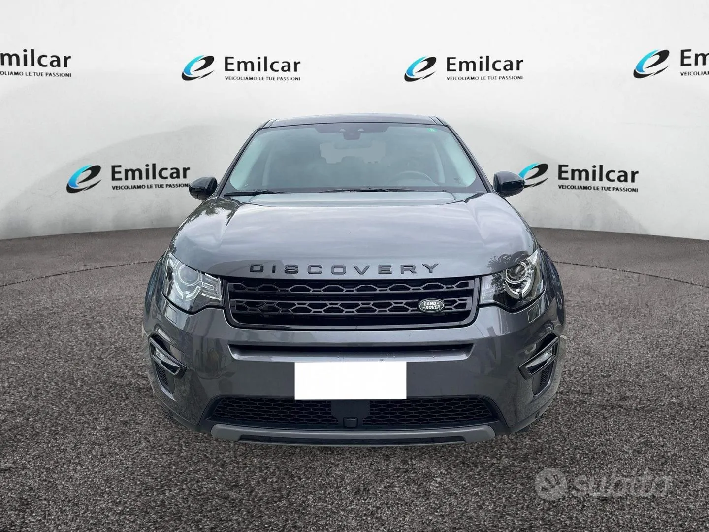 Land Rover Discovery Sport 2017 photo 5