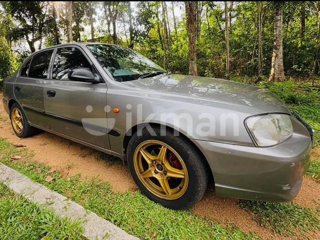 Hyundai Accent 2004 photo 3