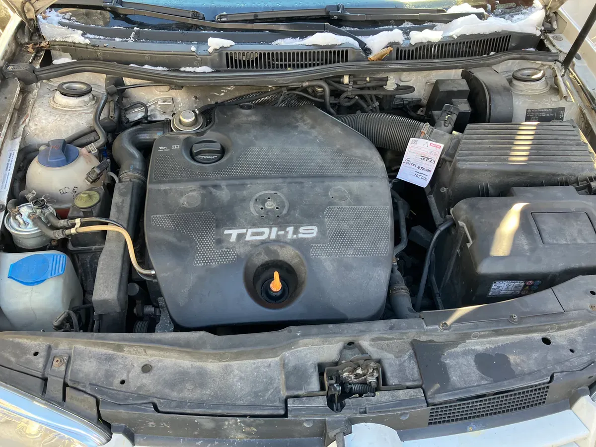 Volkswagen Golf 2003 photo 2
