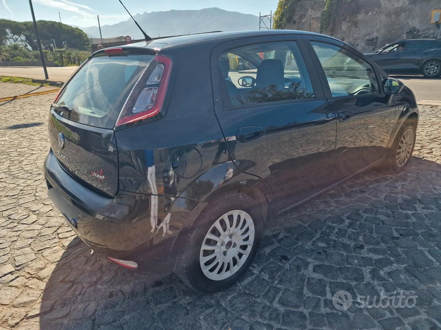 Fiat Punto 2014 photo 4
