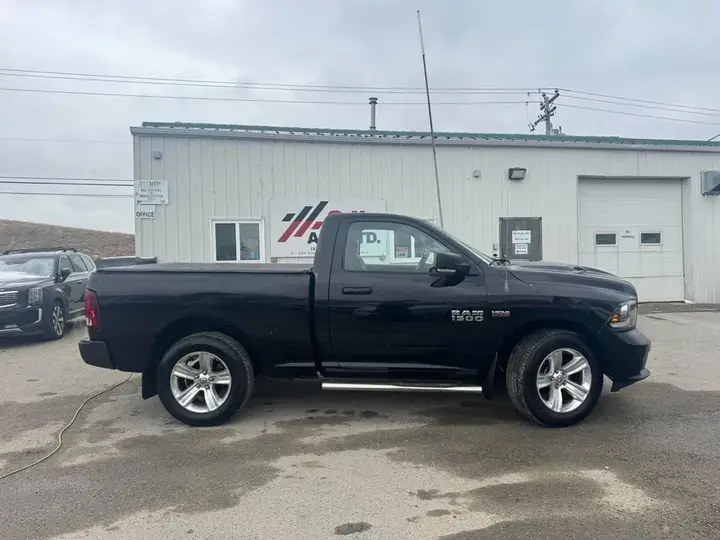 Ram 1500 2013 photo 2