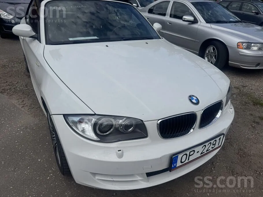 BMW 120I Cabrio