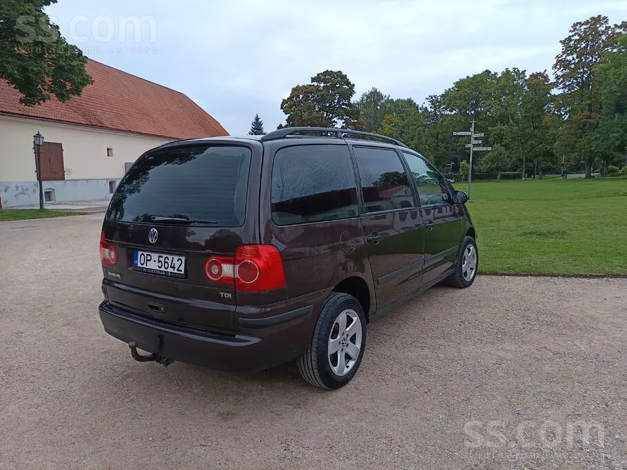 Volkswagen Sharan 2007 photo 3
