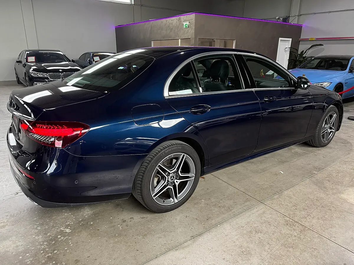 Mercedes-Benz E-Class 2020 photo 3