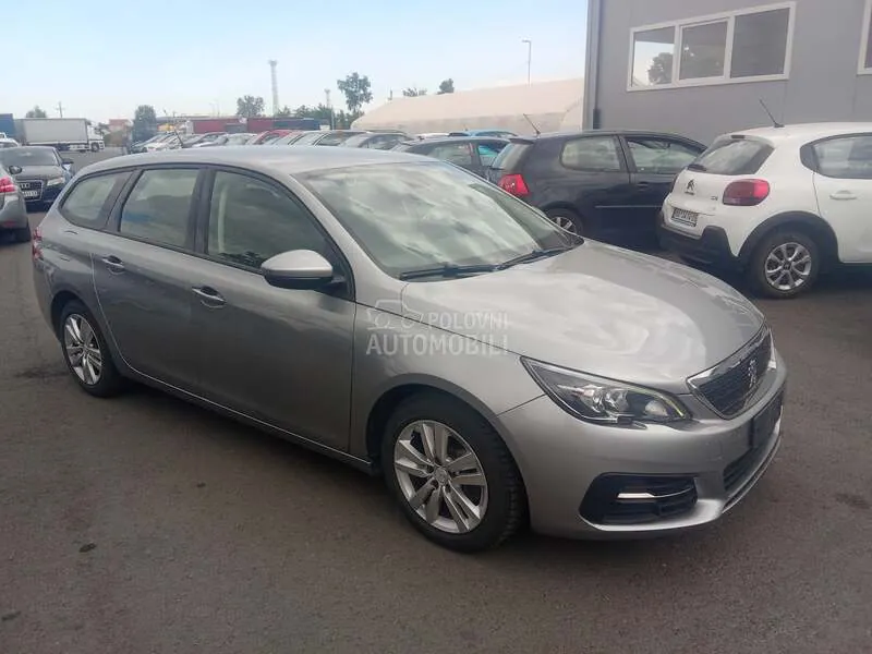 Peugeot 308 2021 photo 3