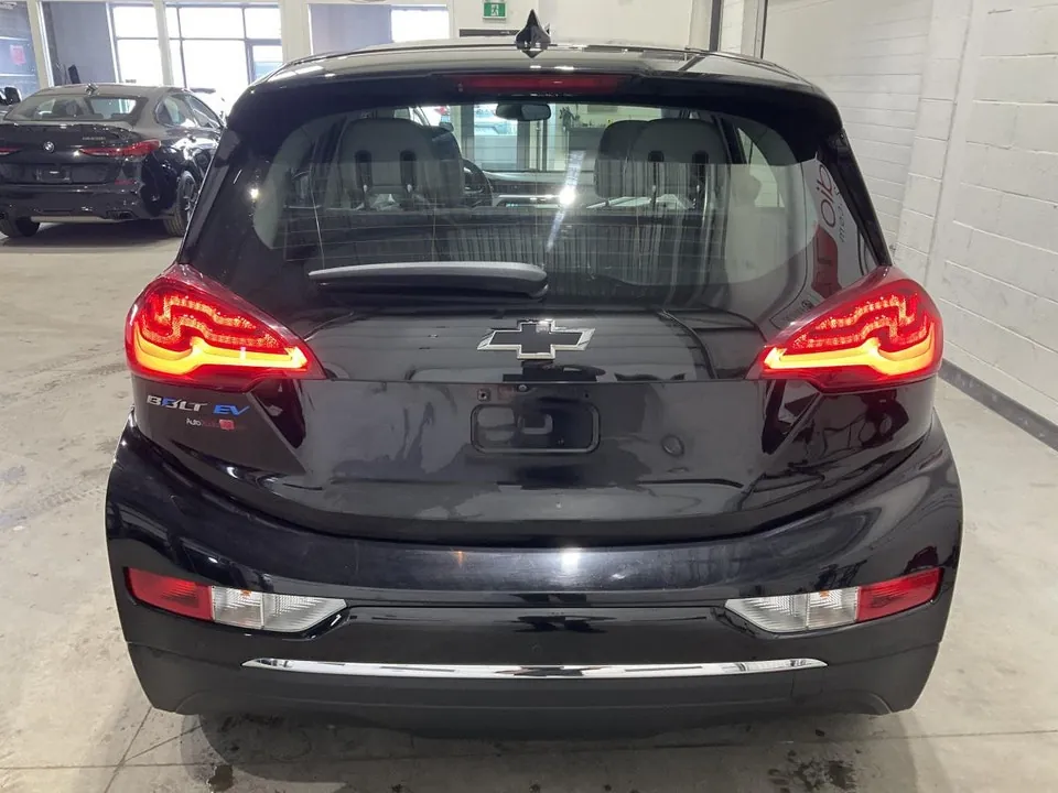 Chevrolet Bolt Ev 2020 photo 3