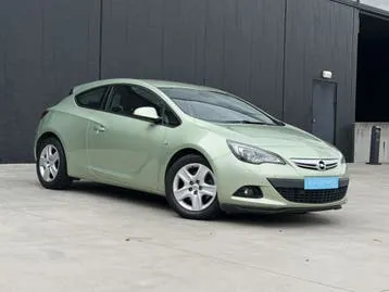 Opel Astra 2013 photo 3