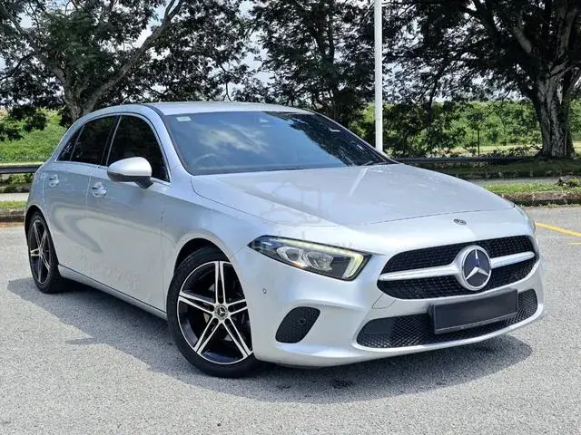 Mercedes-Benz A200