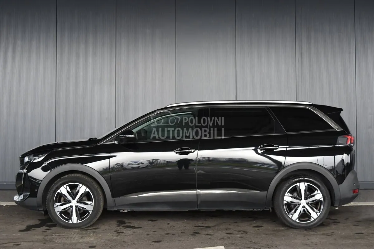 Peugeot 5008 2021 photo 3