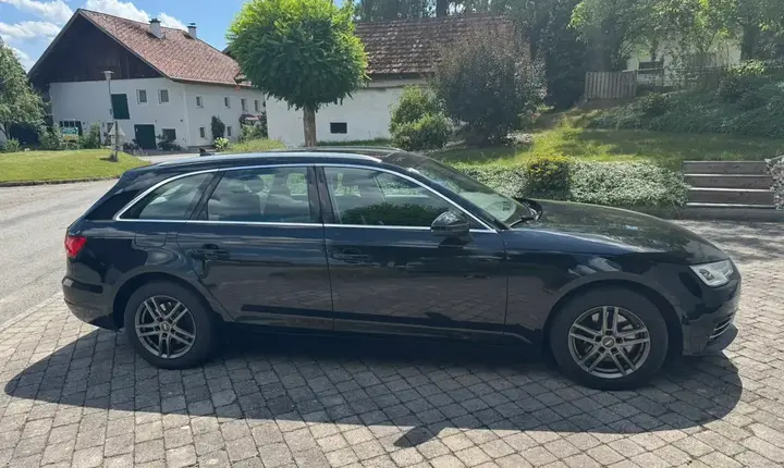 Audi A4 Avant 2016 photo 3