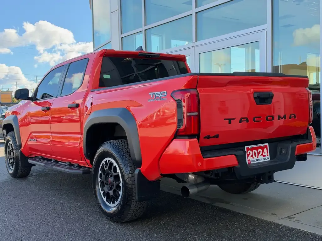Toyota Tacoma 2024 photo 5