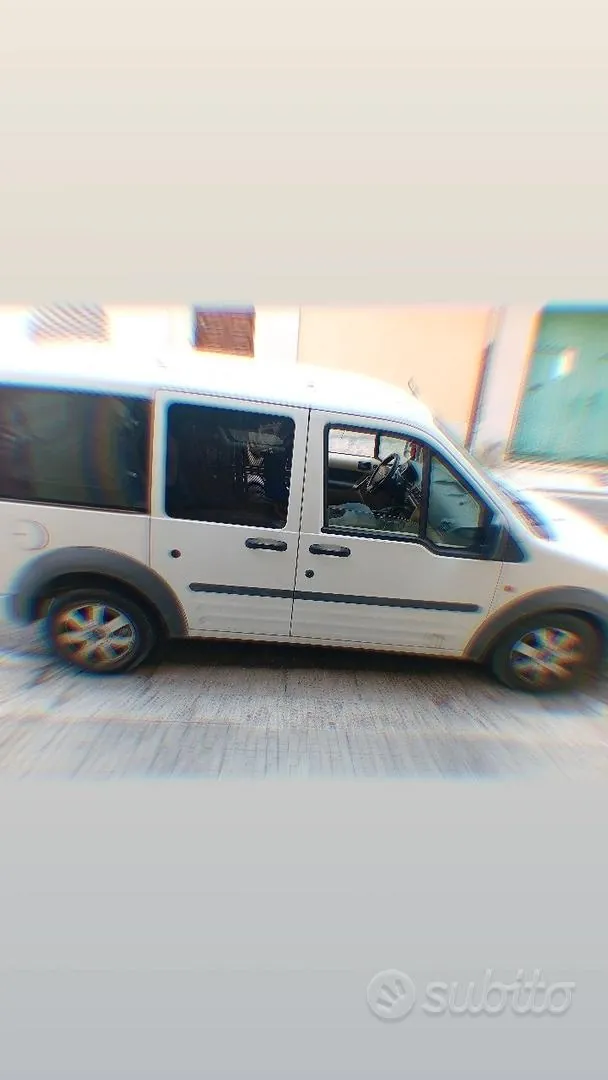 Ford Tourneo Connect 2009 photo 3