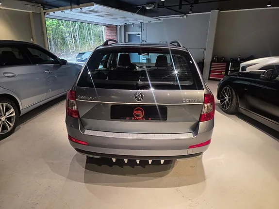 Skoda Octavia 2014 photo 4