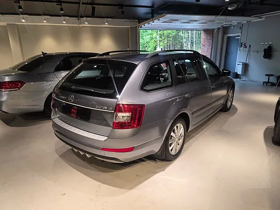 Skoda Octavia 2014 photo 5