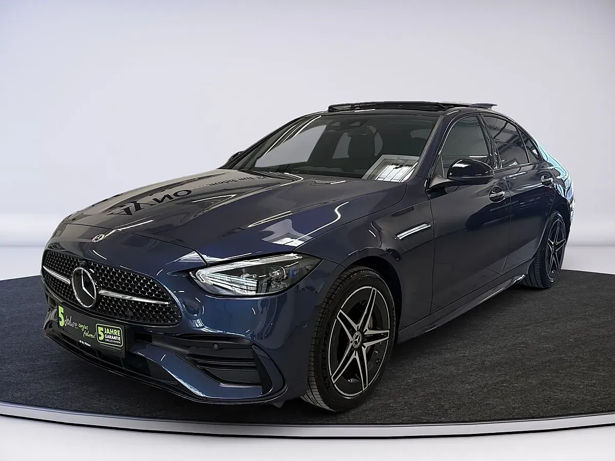 Mercedes-Benz C-Class 2025 photo 2