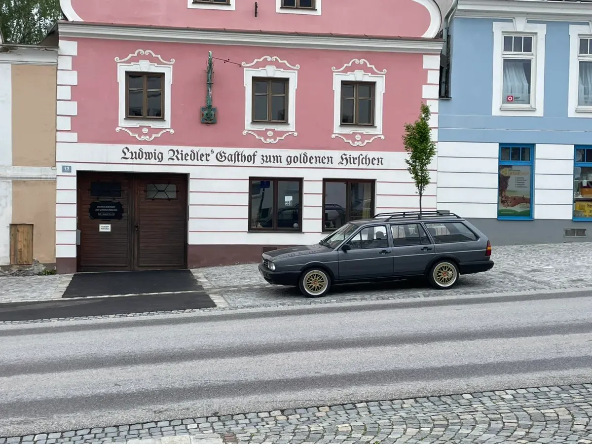 Volkswagen Passat 1985 photo 3