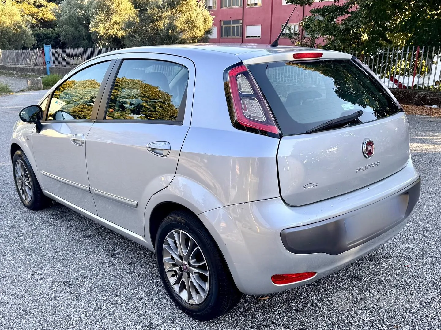 Fiat Punto 2014 photo 4