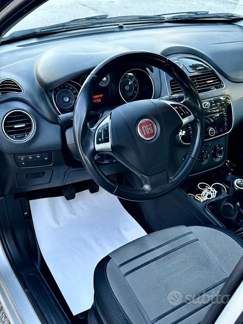 Fiat Punto 2014 photo 5