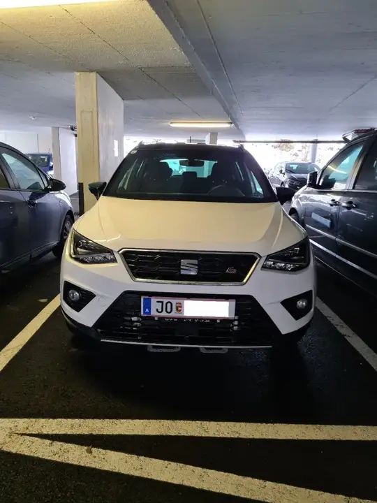 Seat Arona 2019 photo 2