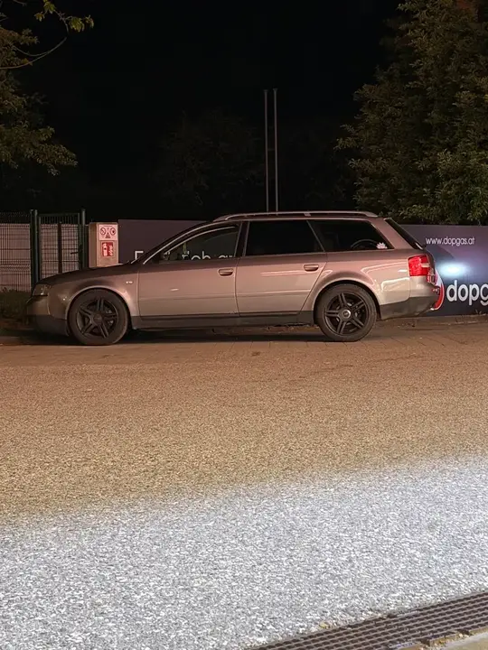 Audi A6 2002 photo 2