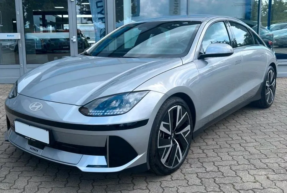 Hyundai Ioniq 6