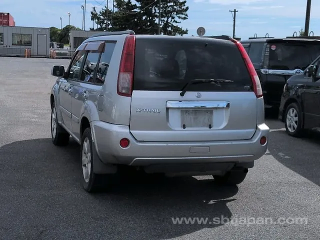Nissan Xtrail 2005 photo 3