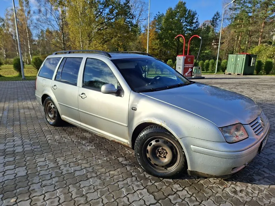 Volkswagen Bora 2003 photo 2