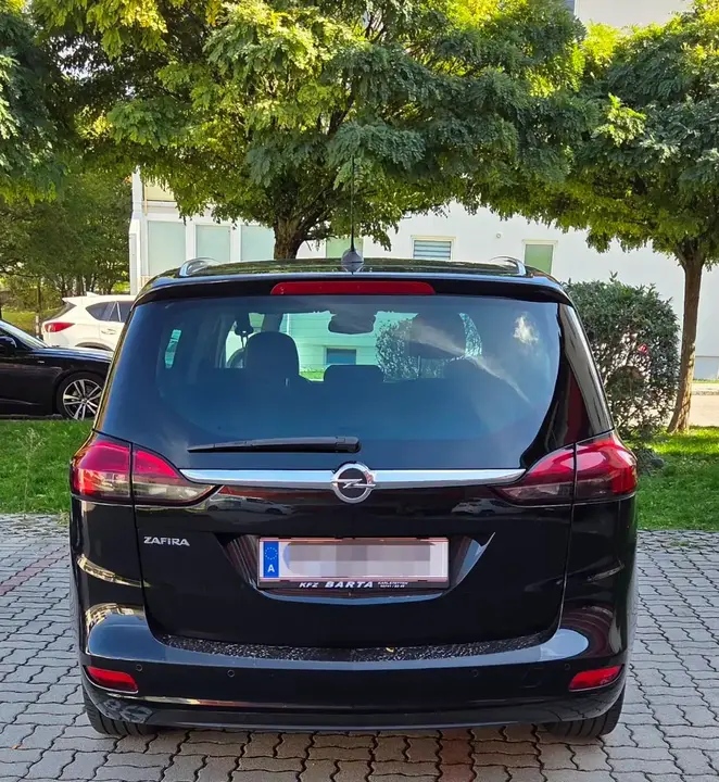 Opel Zafira Tourer 2019 photo 2
