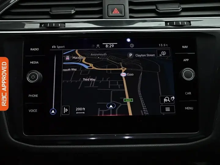 Volkswagen Tiguan 2023 photo 3