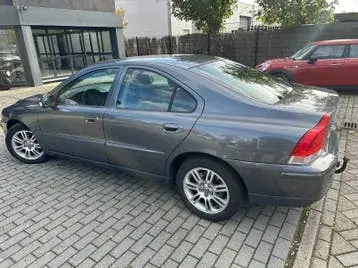 Volvo S60 2007 photo 2