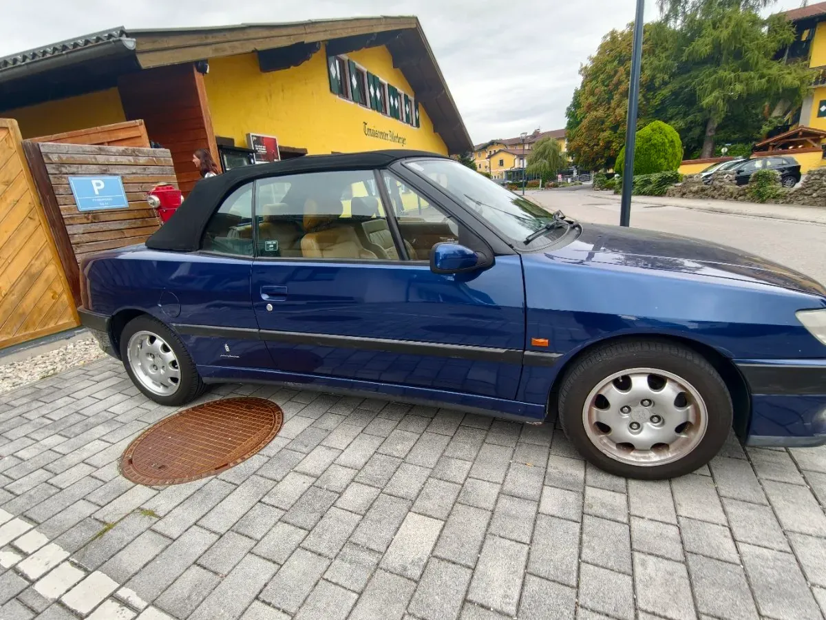 Peugeot 306