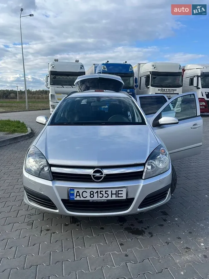 Opel Astra 2006 photo 2