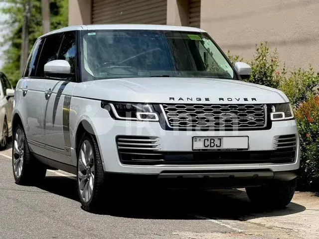 Land Rover Range Rover 2019 photo 2