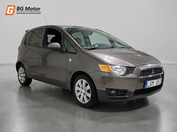 Mitsubishi Colt 2011 photo 5