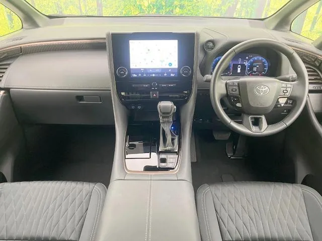 Toyota Alphard Hybrid X 2025 photo 2
