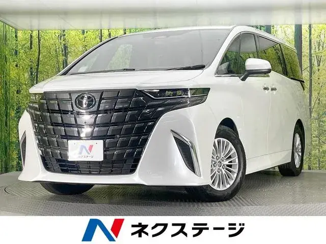 Toyota Alphard Hybrid X