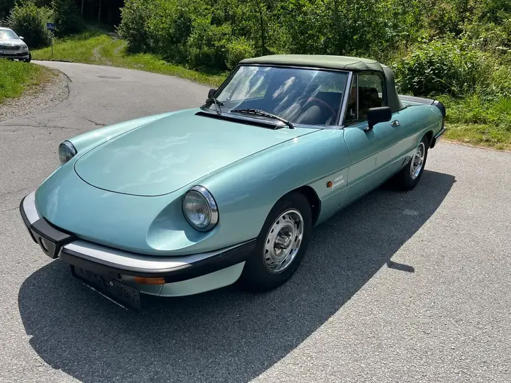 Alfa Romeo Spider