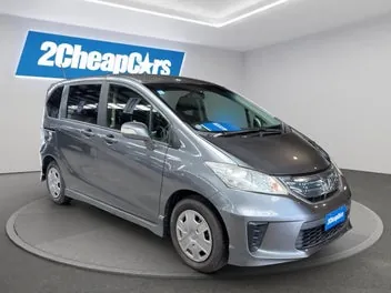Honda Freed 2012 photo 4