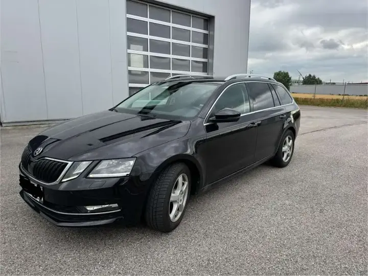 Skoda Octavia 2020 photo 2