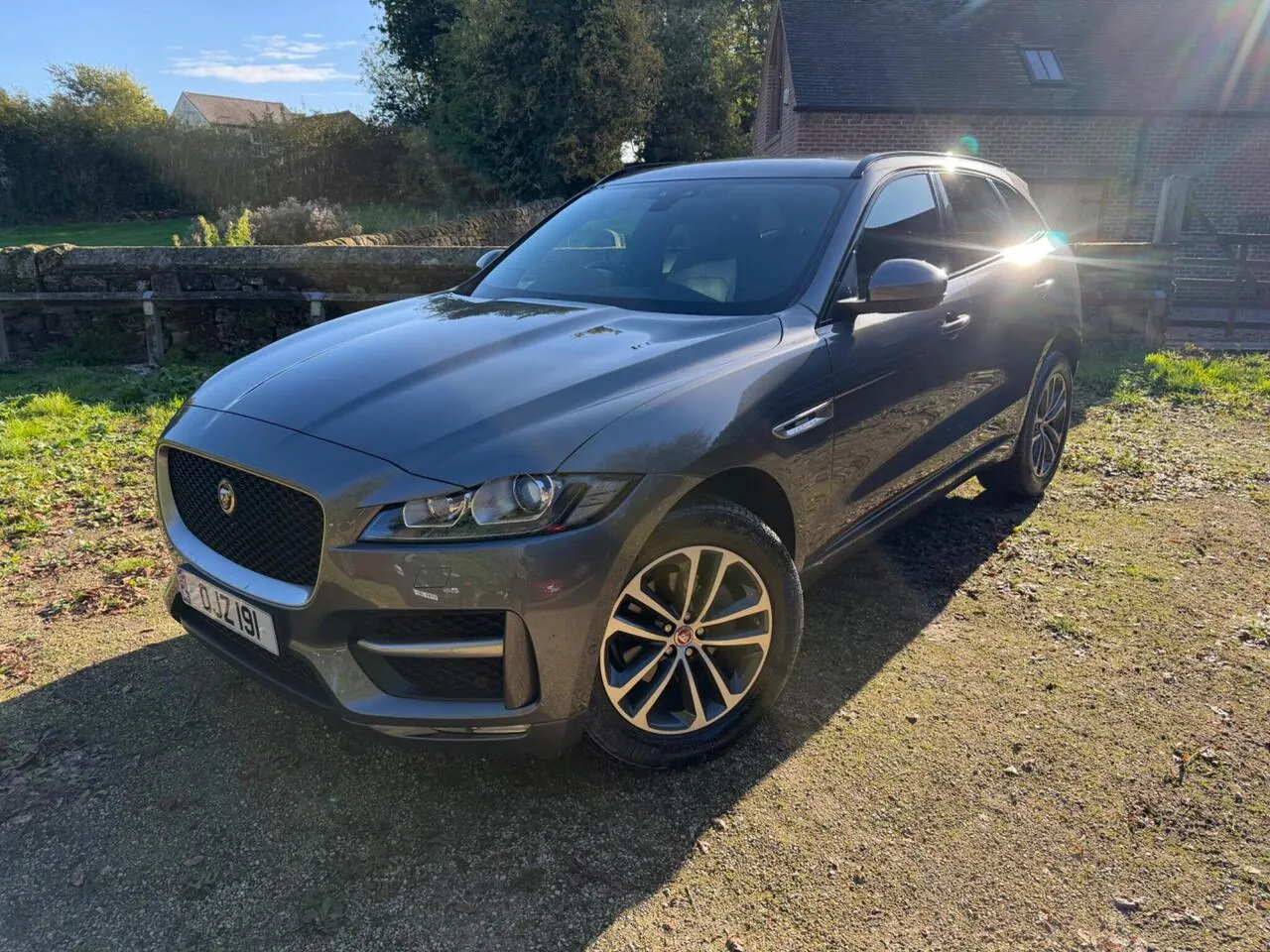 Jaguar F-Pace 2019 photo 3