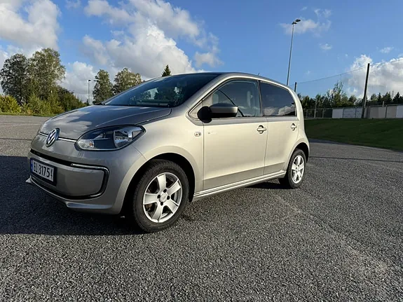 Volkswagen E-Up! 2014 photo 3
