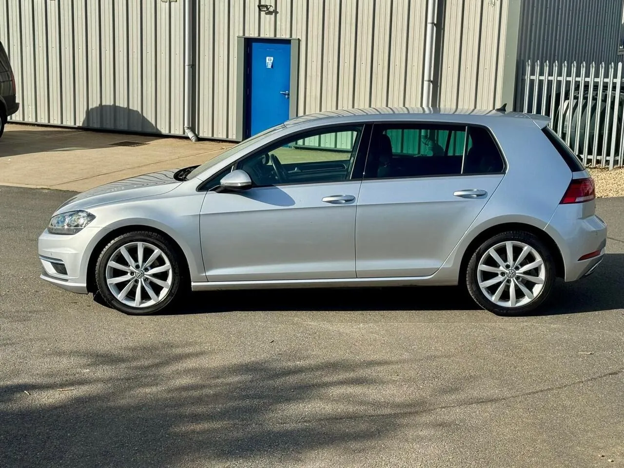 Volkswagen Golf 2019 photo 4