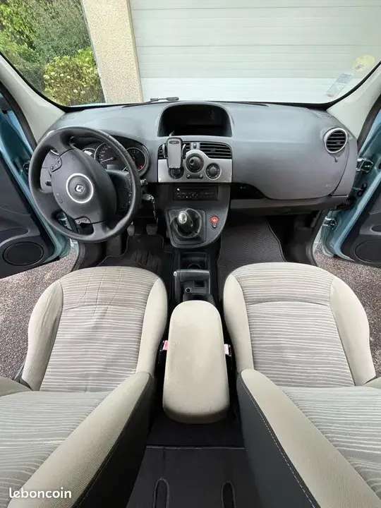 Renault Kangoo 2012 photo 2