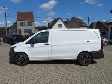 Mercedes-Benz Vito 2024 photo 2