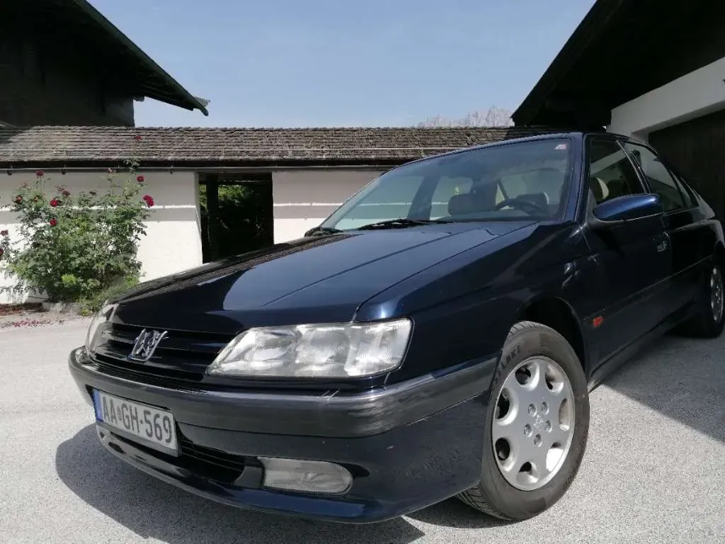 Peugeot 605